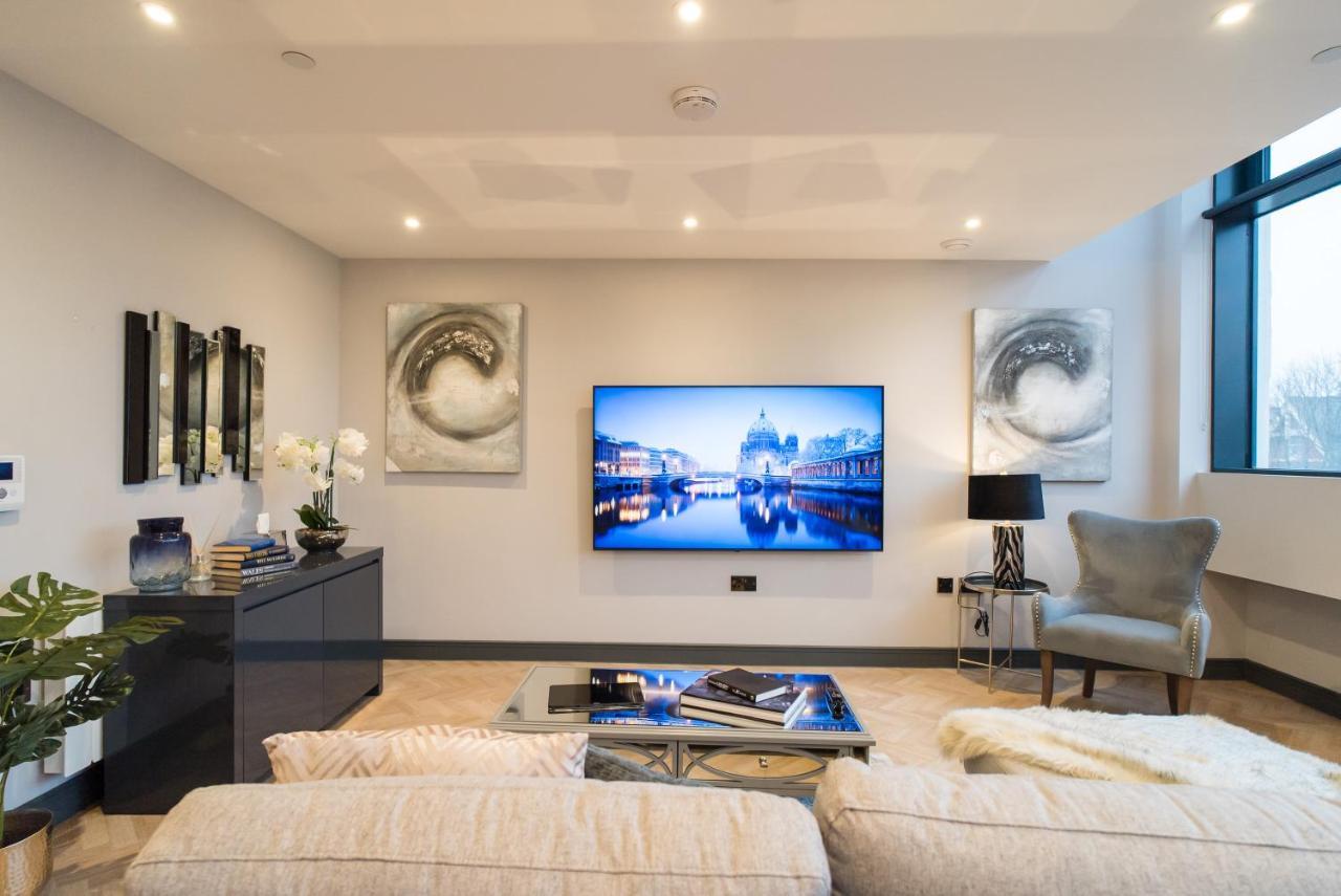 Luxe Apartments, The Moorwell, Parking, Gym - 10Mins Cardiff City Ctr Habitación foto