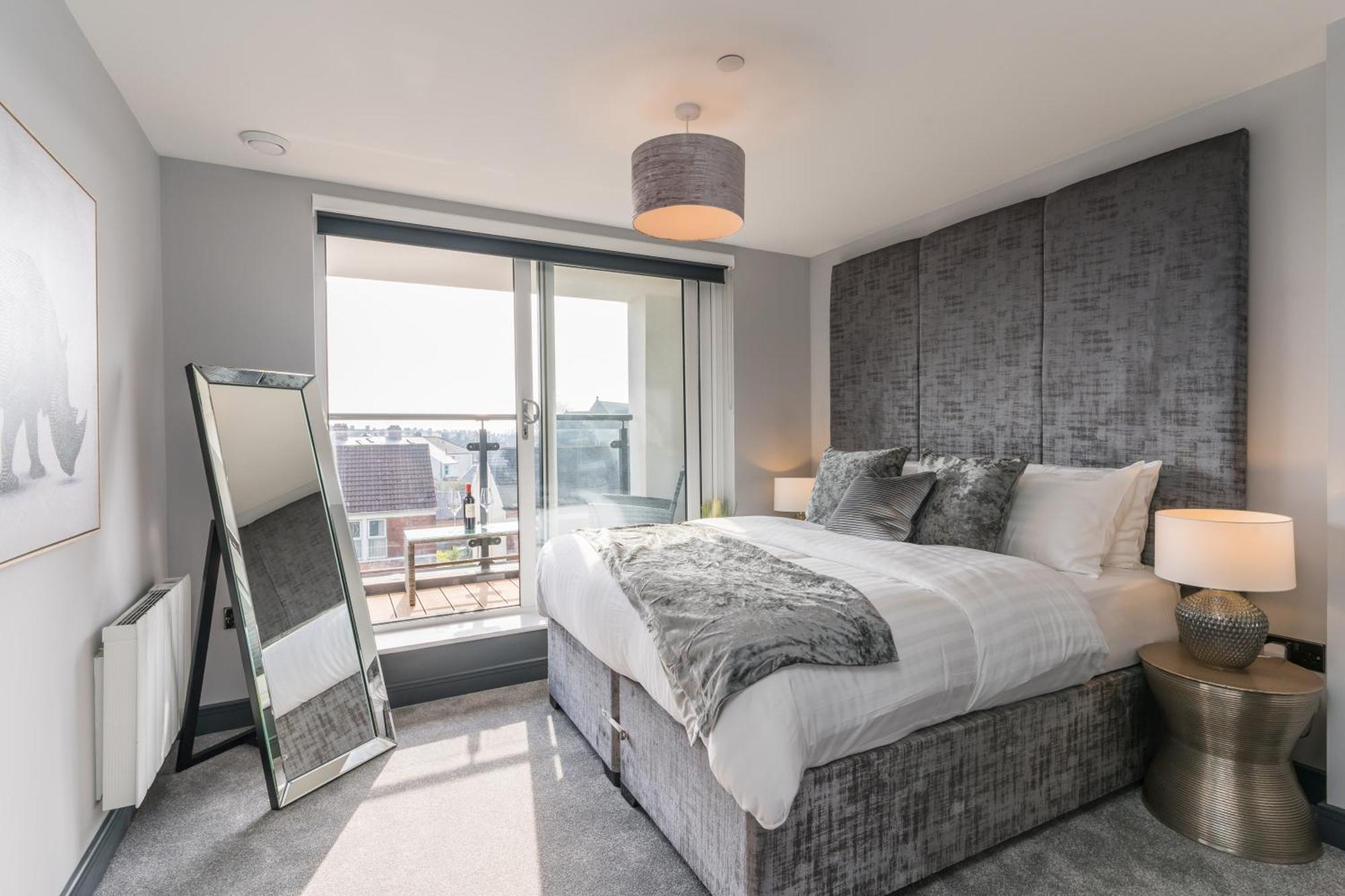Luxe Apartments, The Moorwell, Parking, Gym - 10Mins Cardiff City Ctr Habitación foto